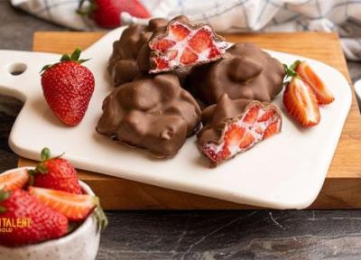 طرز تهیه اسنک ماست و توت فرنگی؛ میان وعده سالم و خوشمزه